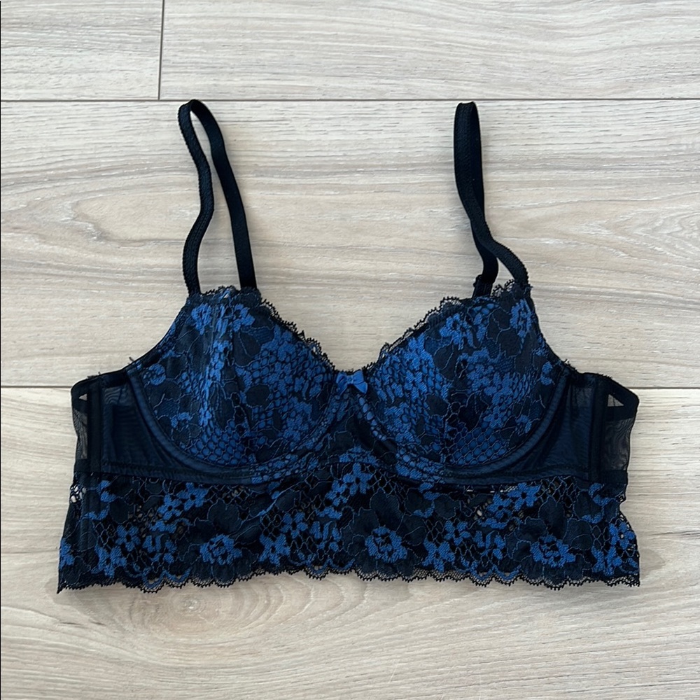 Adore Me Black and Blue Lace Bra with Intricate Detailing